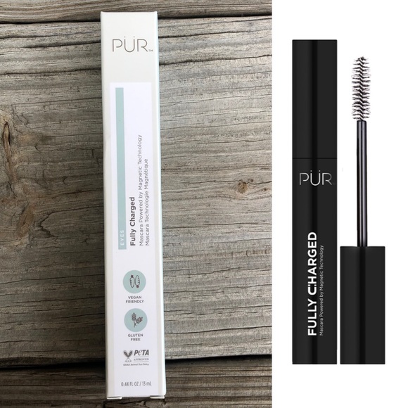 PUR Fully Charged Mascara Powered by Magnetic Technology - Picture 1 of 8